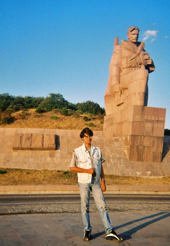 Новороссийск. Памятник затопленным кораблям