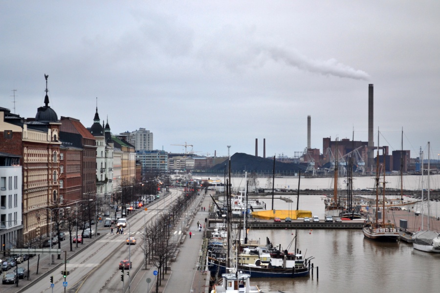 Хельсинки. Вид на гавань из окна отеля