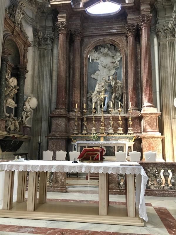 Главный алтарь церкви Сан-Джованни-деи-Фиорентини