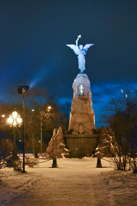 Таллинн. Памятник броненосцу «Русалка»