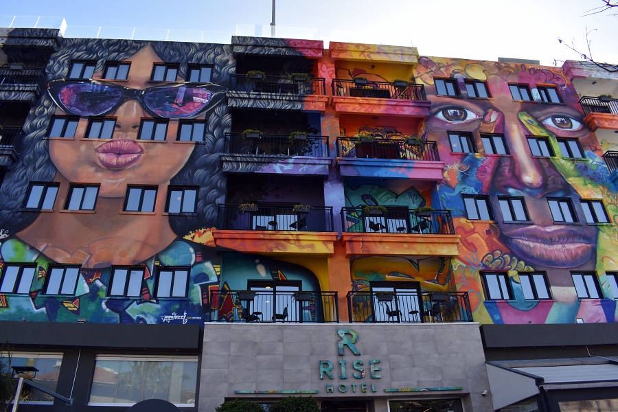 Rise Street Art Hotel