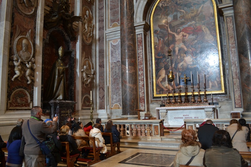 Ватикан. Собор Святого Петра. Место упокоения Иоанна Павла II