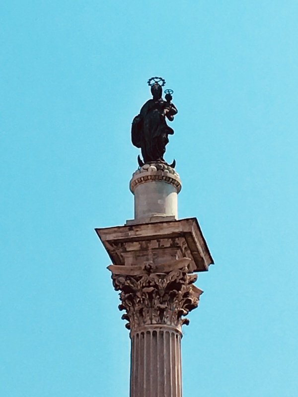 Рим. Колонна на площади Санта Мария Маджоре